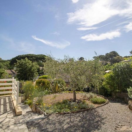 Large Spacious House In Fréjus 外观 照片